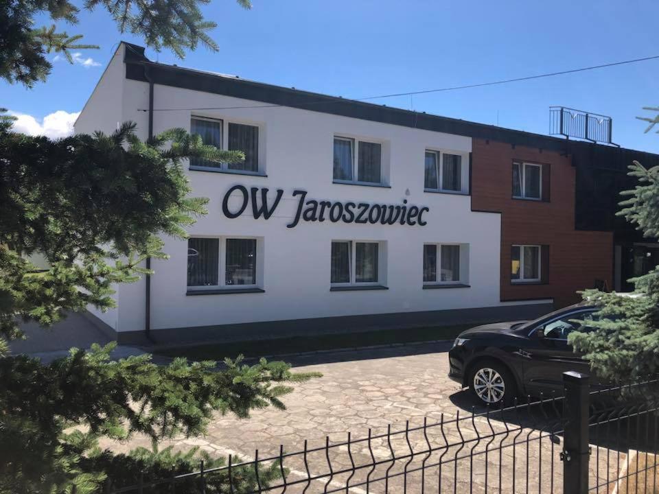 Ow Jaroszowiec Łazy Екстериор снимка